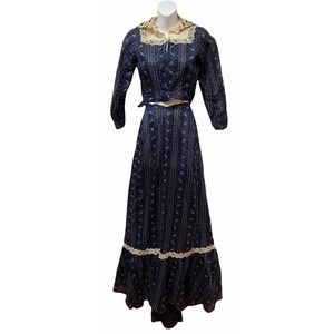 Antique Victorian‎ Edwardian 2 PC Top & Skirt Set Long Prairie Skirt Corset Top
